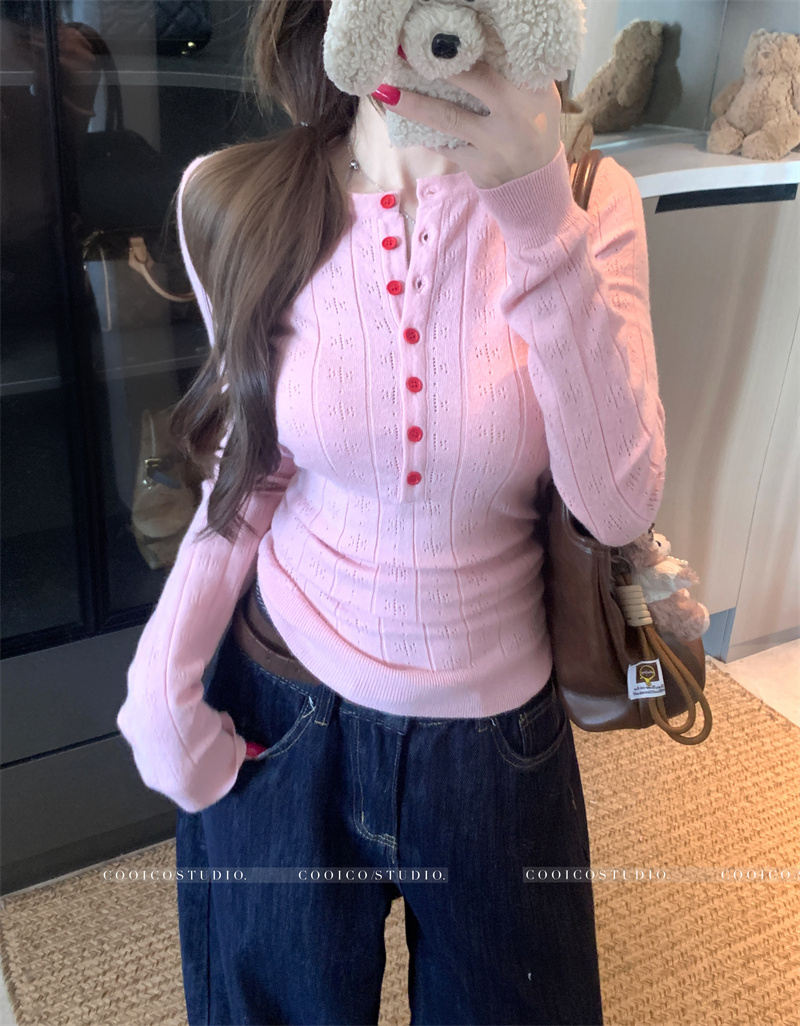 2026 Autumn French Style Round Neck Slim Fit Knit Sweater for Women - Image 2