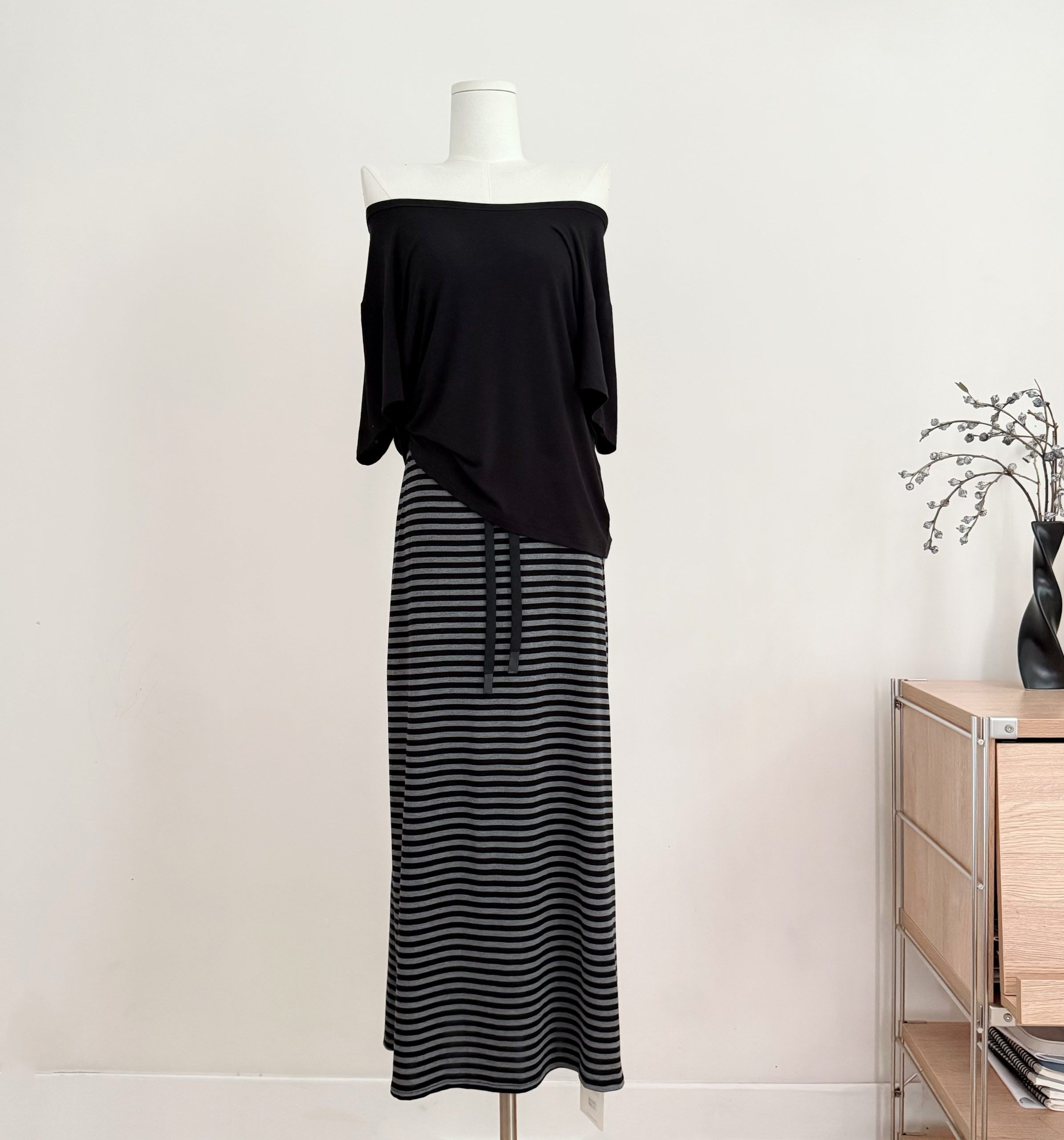 ZHOUMIAO Off-Shoulder Short Sleeve Loose Fit T-Shirt for Women Casual Summer Top - Image 2