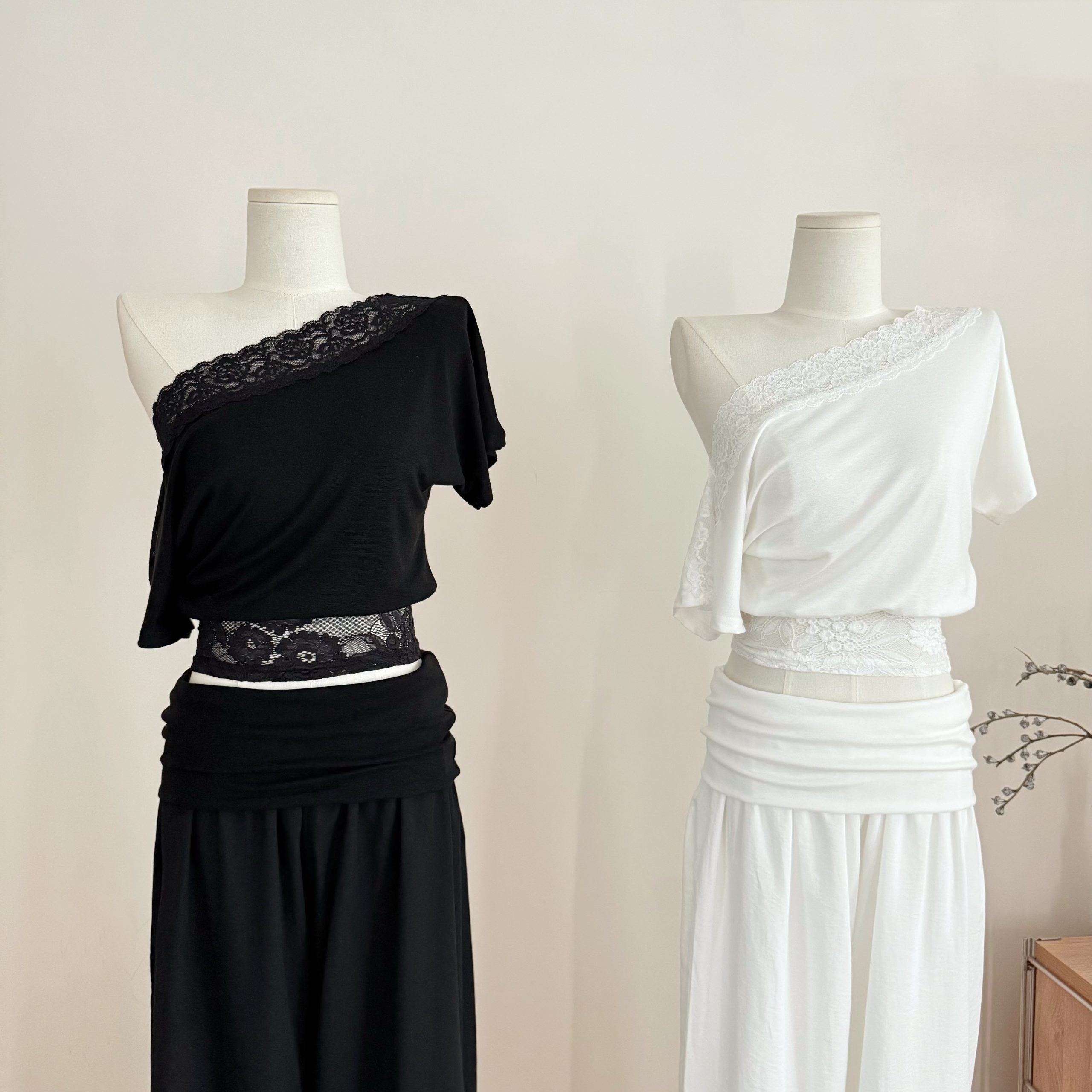 Women's One-Shoulder Lace Spliced Short Sleeve T-Shirt with Waist-Cinching Slimming Design - Image 2
